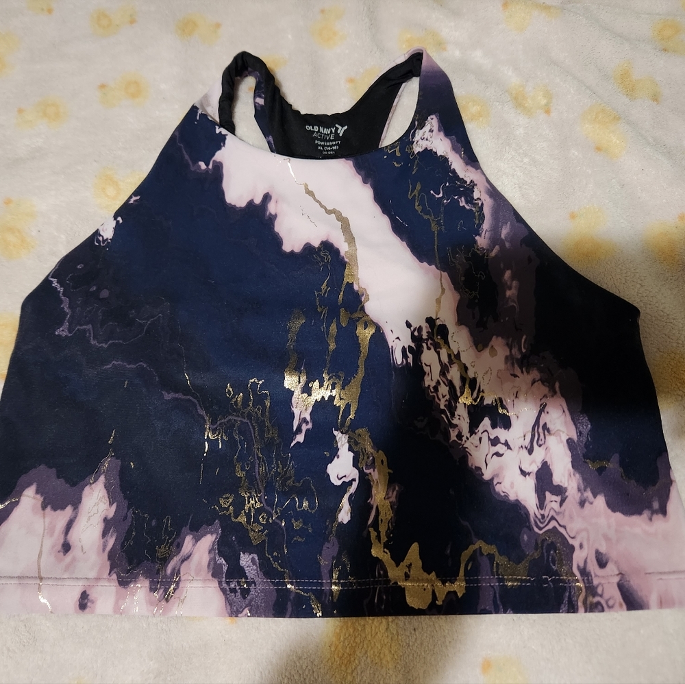 Sports top